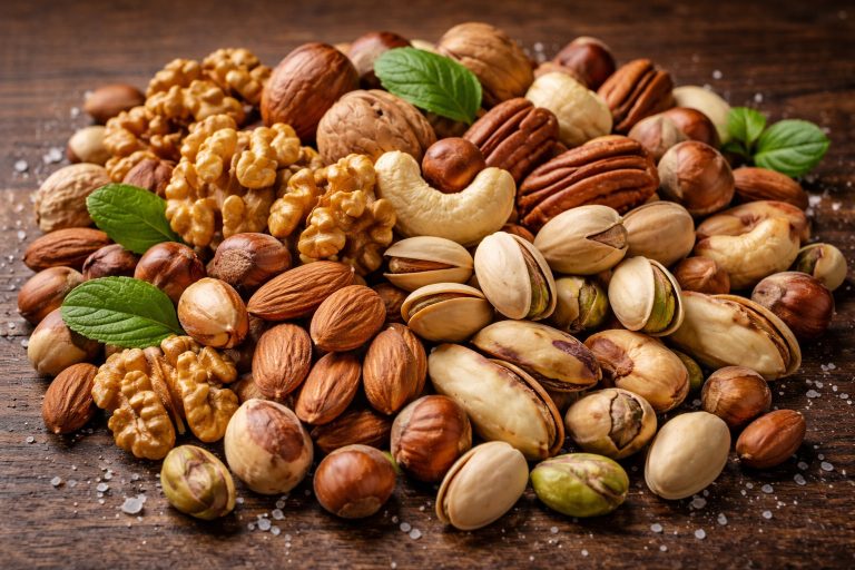 Nuts 768x512